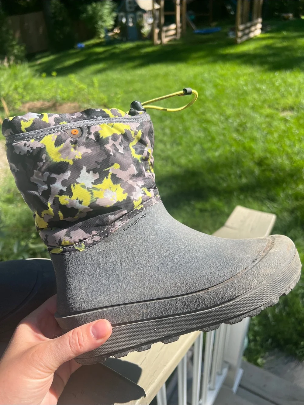 Bogs Kids Gray Winter Boot with Yellow Camo Upper